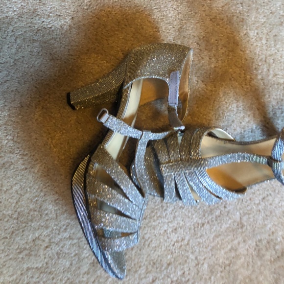 Dress sandals - Picture 2 of 3